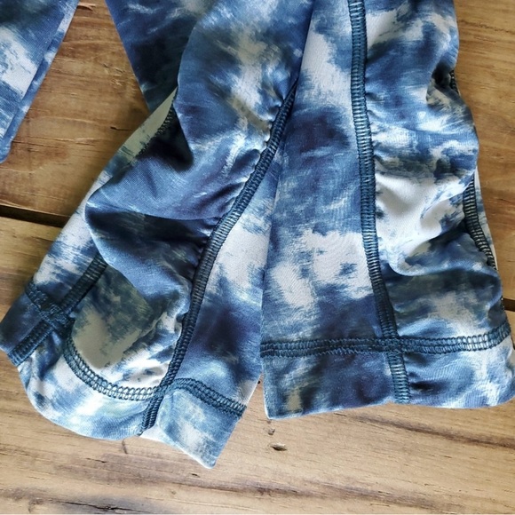 Lululemon speed tight III luxtreme size 4 - Picture 7 of 13